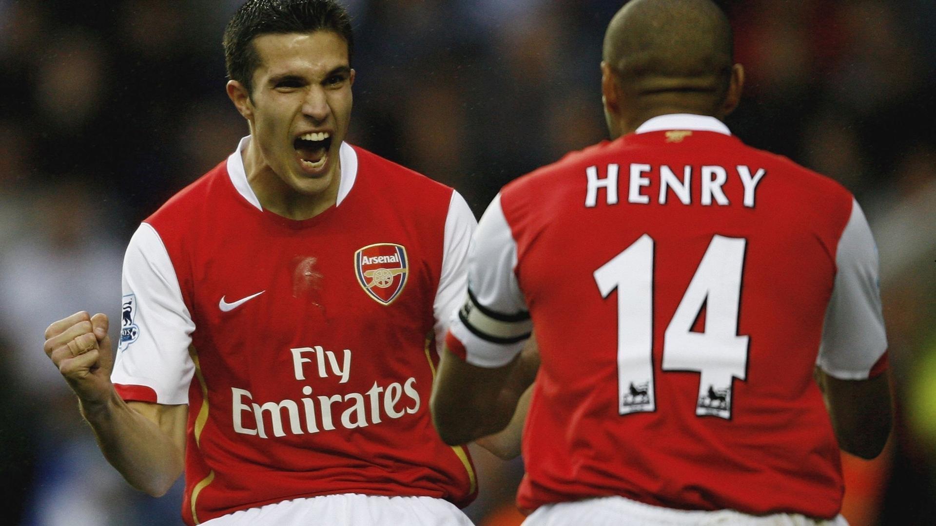 切尔西计划关窗前送走斯特林等人，杰克逊或先外租离队